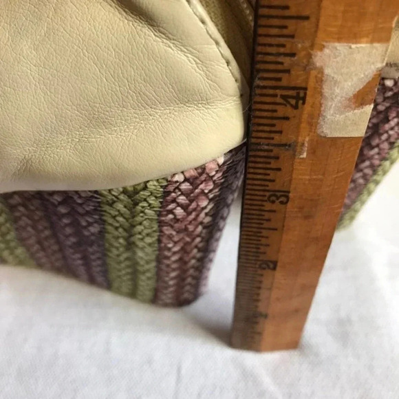 Nine West Wedge Heels Size 5.5-6 - Picture 4 of 5